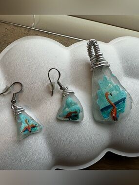 Hand-Painted Aruba Sea Glass Pendant and Earring Set - Turquoise Flamingo